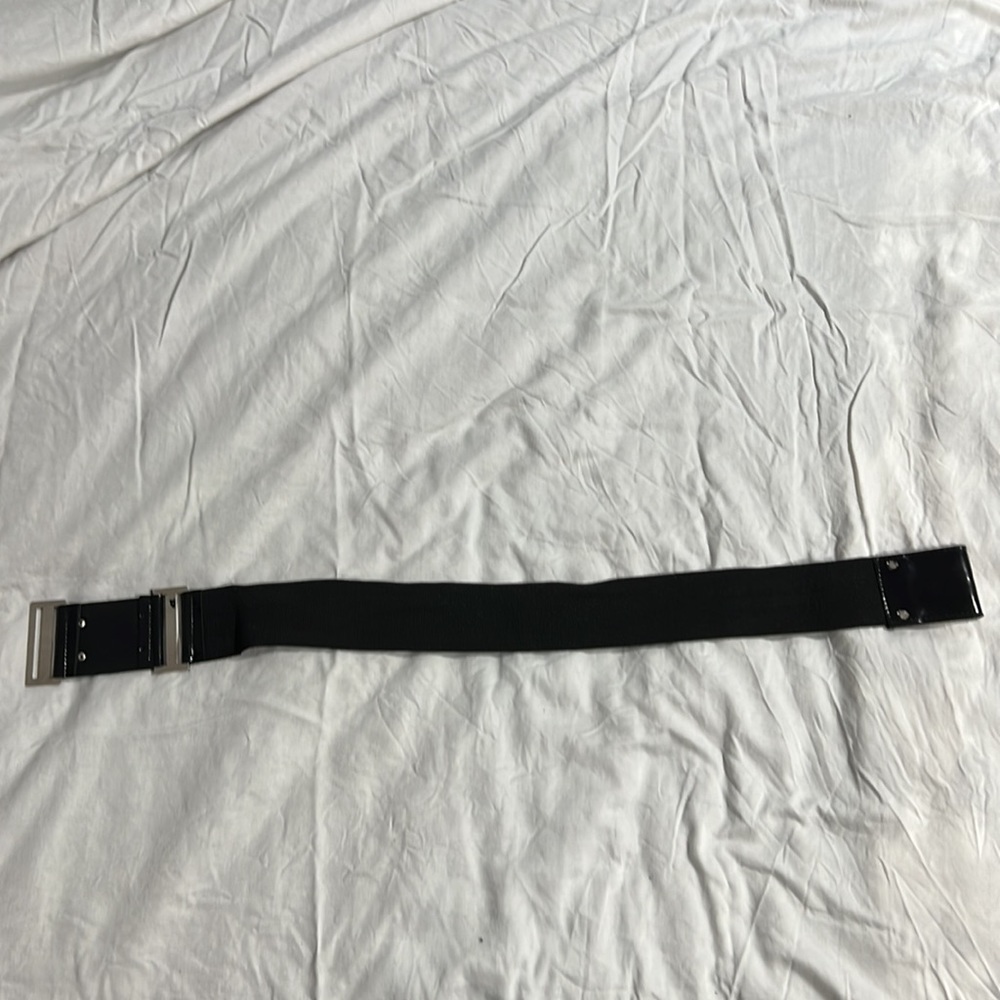Women’s versace belt - Picture 3 of 3